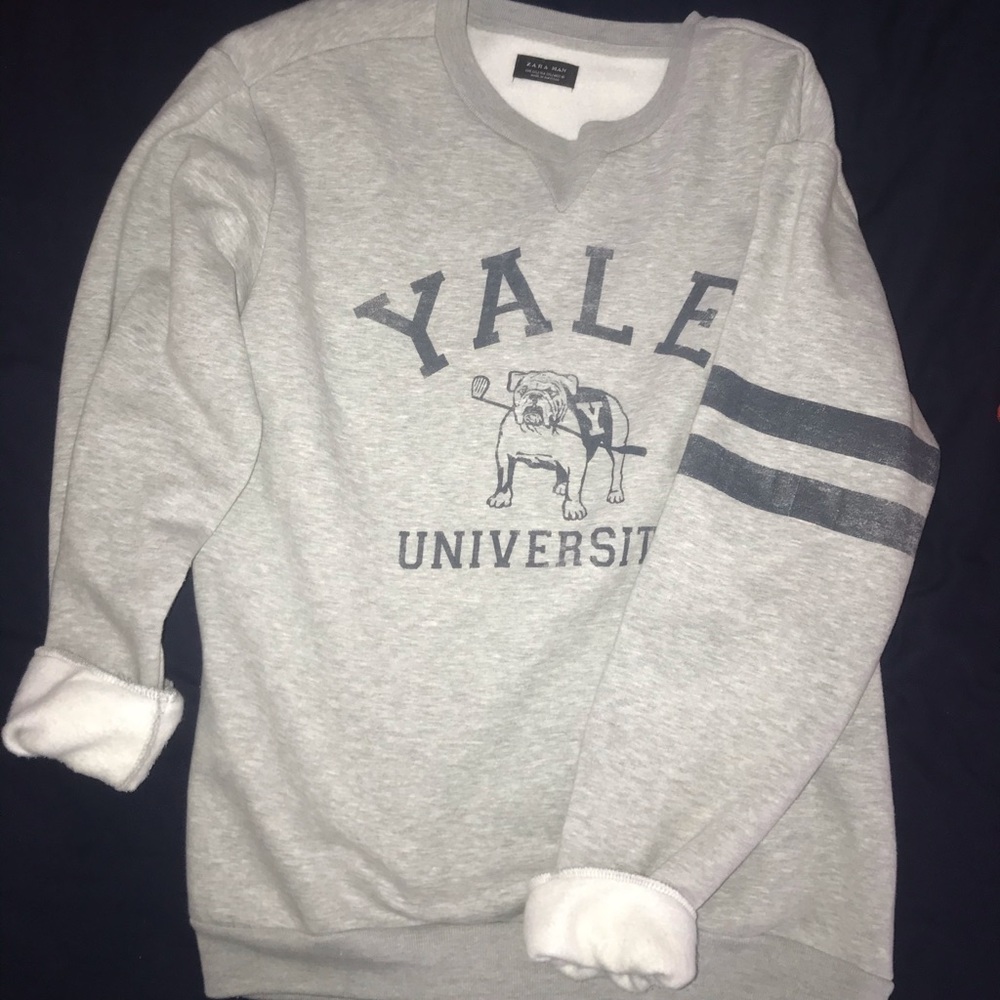 Yale crew neck sweatshirt